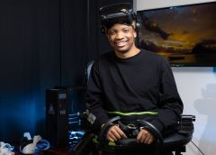 Kennesaw State graduate helps VR lab develop next-generation business training games