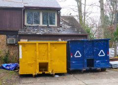 4 Benefits of Renting a Dumpster When Repairing a Roof